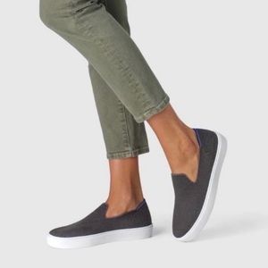 Rothy’s the Sneaker Slip On in Charcoal Gray- Size 8.5